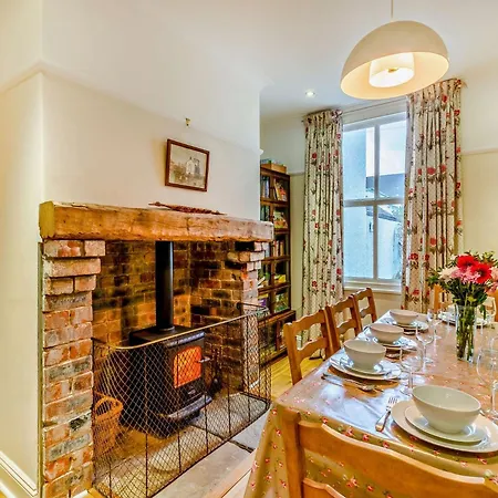 4 Bed In Keswick 93996 * Keswick (Cumbria)